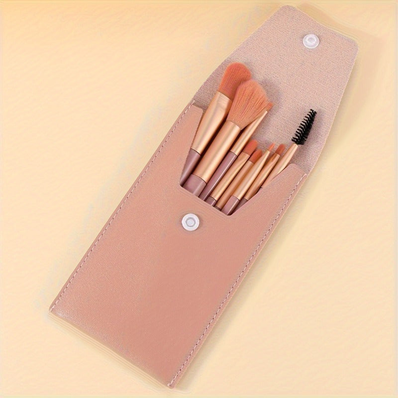 Set Of 8 Portable Makeup Brushes